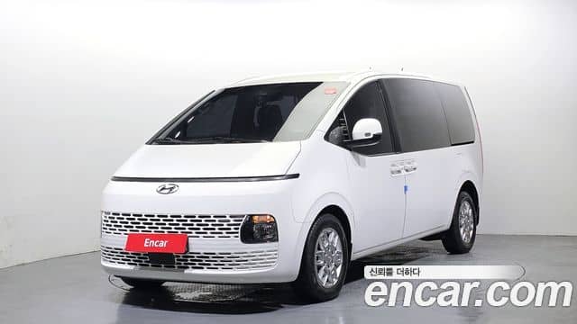 Hyundai Staria