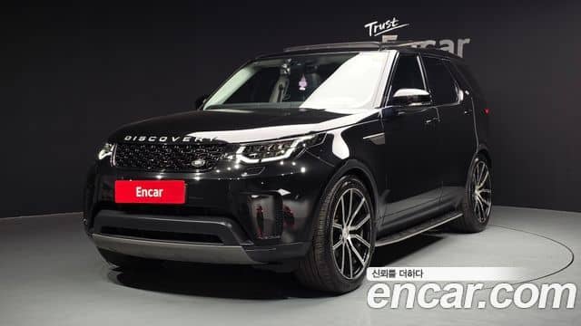Land Rover Discovery 5