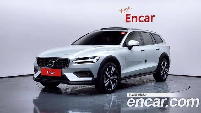 Volvo V60 Cross Country