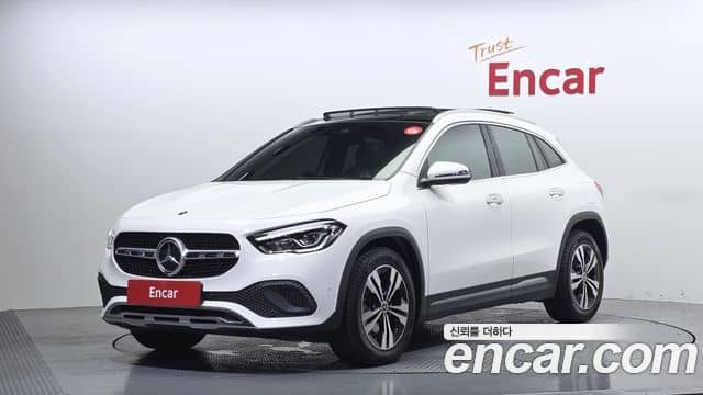 Mercedes-Benz GLA-Class