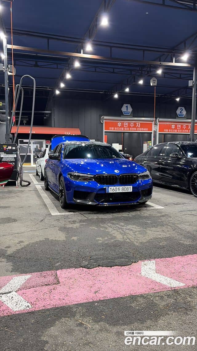 BMW M5