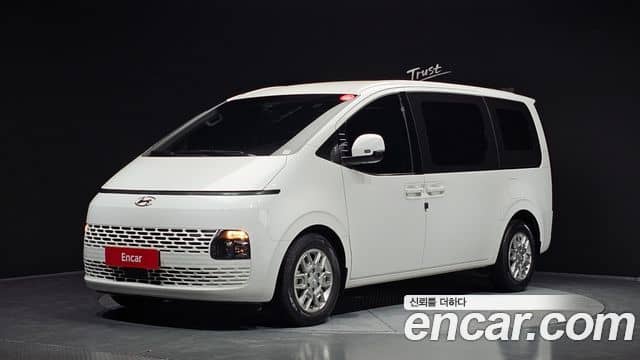Hyundai Staria