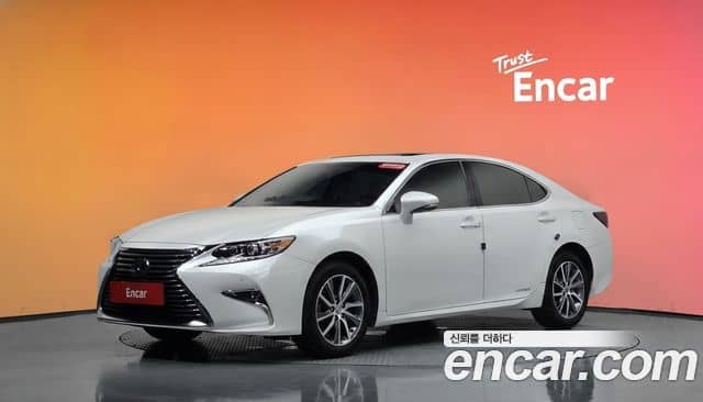 Lexus ES300h