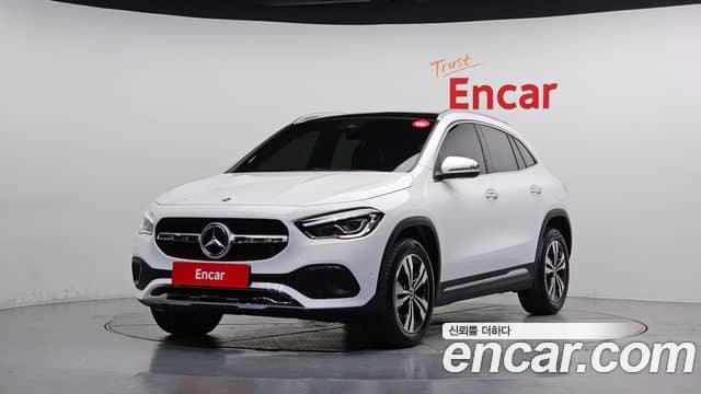 Mercedes-Benz GLA-Class