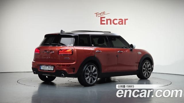 Mini Cooper S Clubman — фото 1