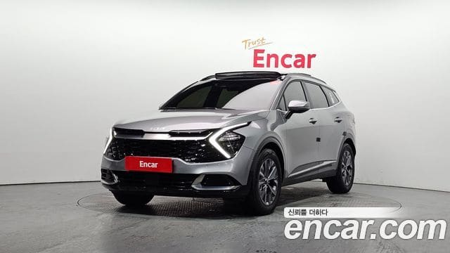 Kia Sportage — фото 1