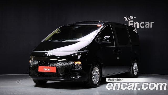 Hyundai Staria — фото 1