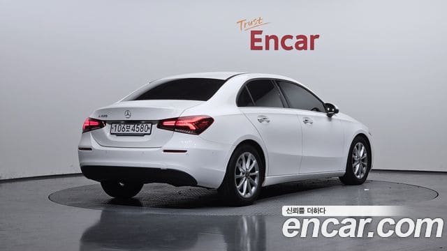 Mercedes-Benz A-Class — фото 1
