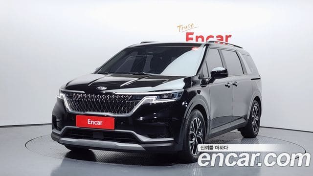 Kia Carnival — фото 1