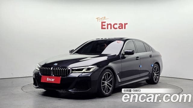 BMW 5 Series — фото 1
