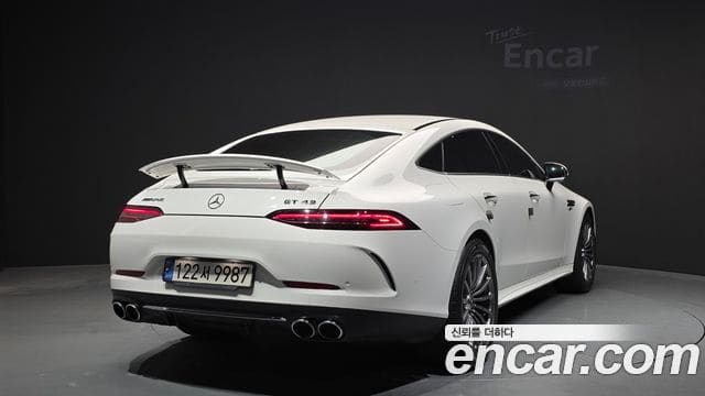 Mercedes-Benz AMG GT — фото 1