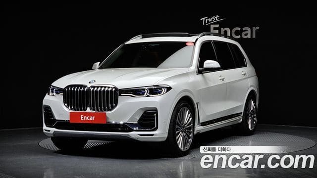 BMW X7 — фото 1
