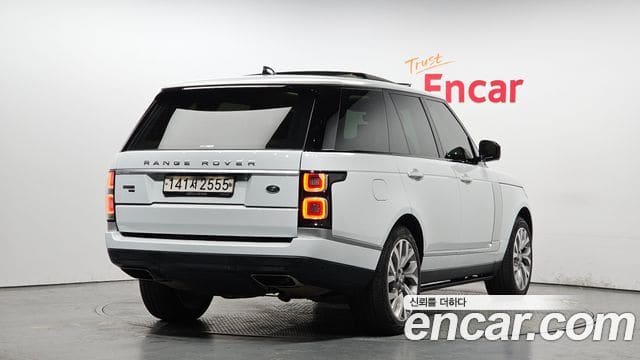 Land Rover Range Rover — фото 1