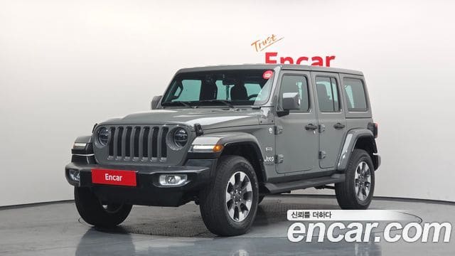 Jeep Wrangler — фото 1