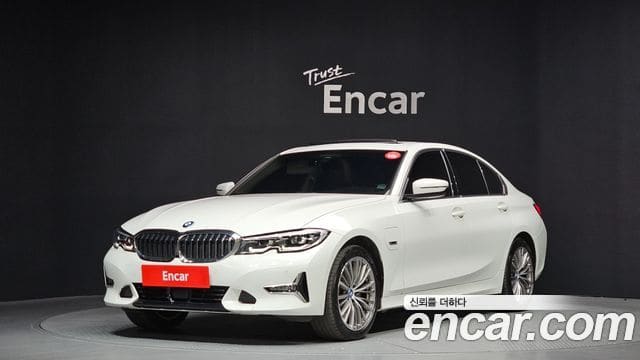 BMW 3 Series — фото 1