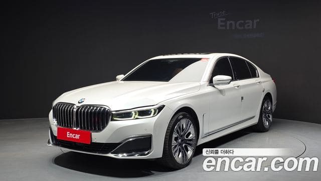 BMW 7 Series — фото 1