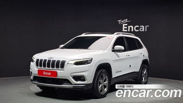 Jeep Cherokee — фото 1