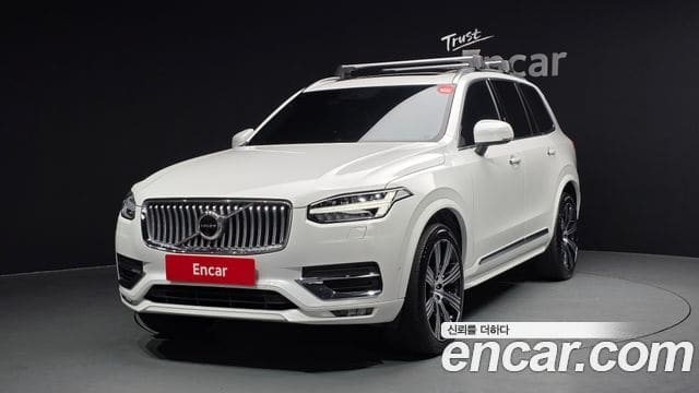 Volvo XC90 — фото 1