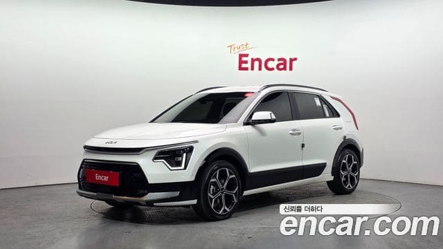 Kia Niro — фото 1