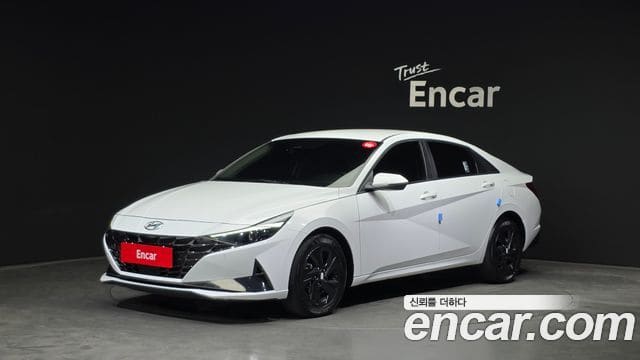 Hyundai Avante — фото 1