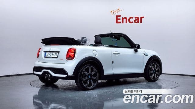 Mini Cooper S Convertible — фото 1