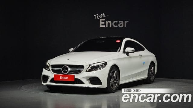 Mercedes-Benz C-Class — фото 1