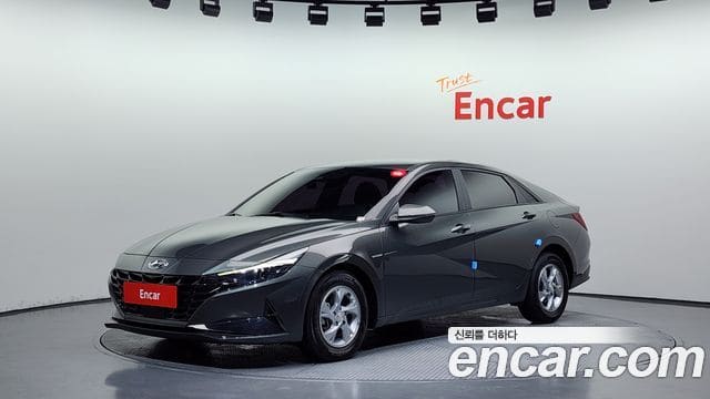 Hyundai Avante — фото 1