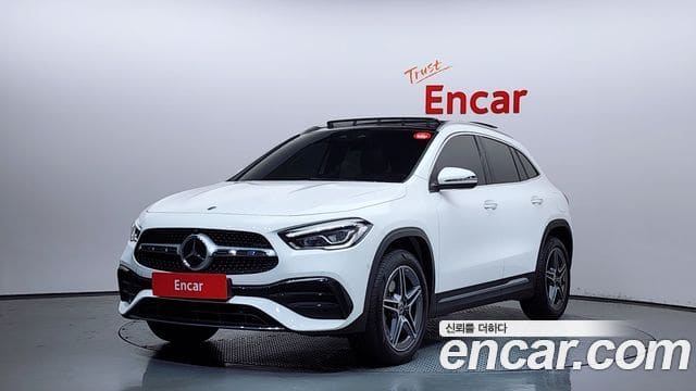 Mercedes-Benz GLA-Class — фото 1