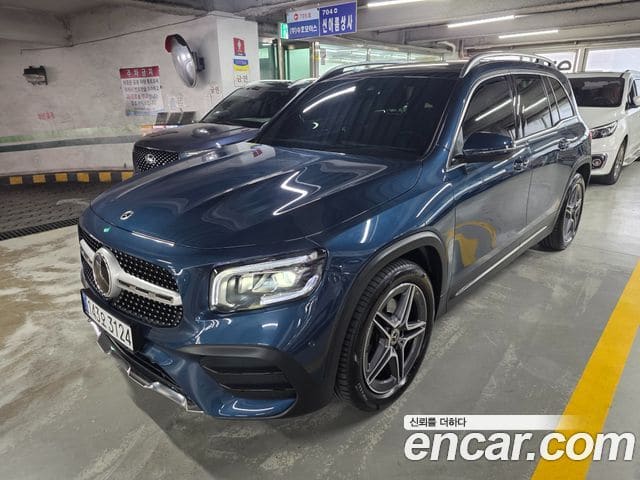 Mercedes-Benz GLB-Class — фото 1