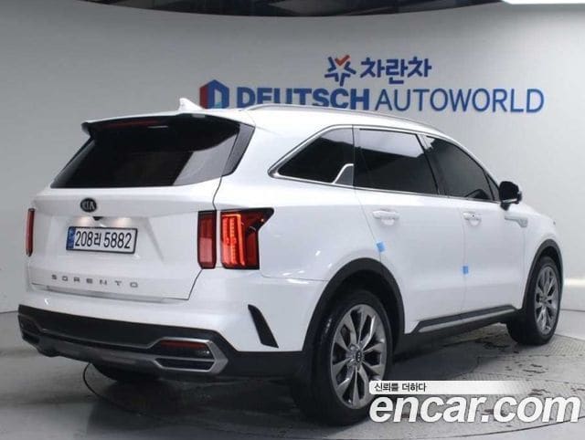 Kia Sorento — фото 1