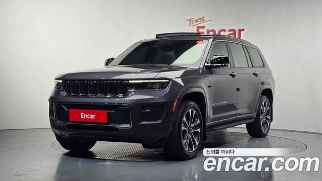 Jeep Grand Cherokee — фото 1