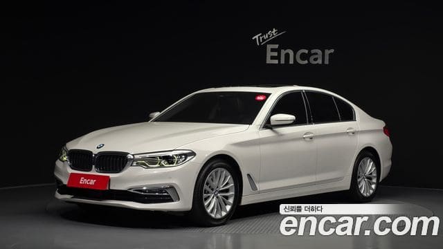 BMW 5 Series — фото 1