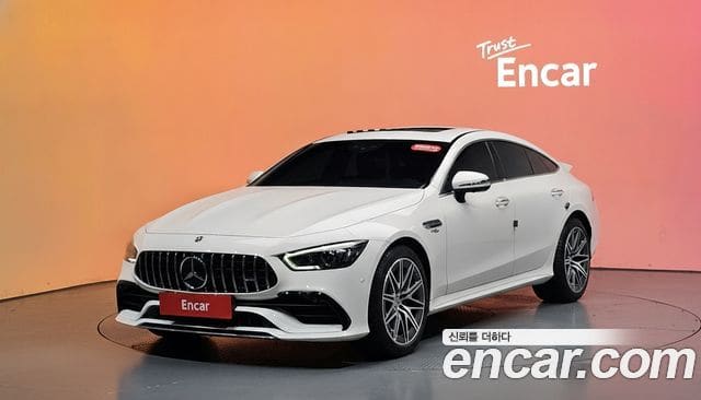 Mercedes-Benz AMG GT — фото 1