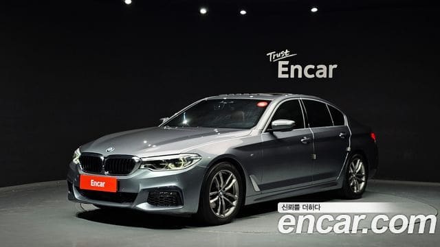 BMW 5 Series — фото 1