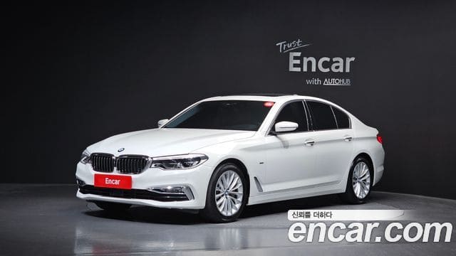BMW 5 Series — фото 1