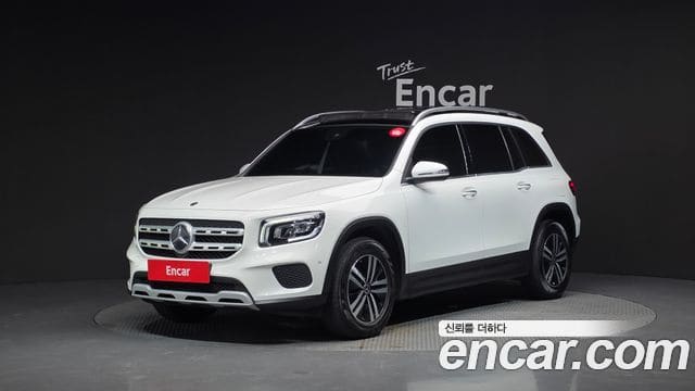 Mercedes-Benz GLB-Class — фото 1