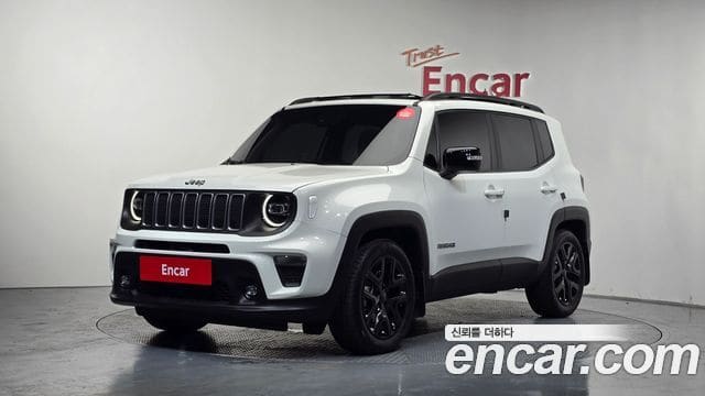Jeep Renegade — фото 1
