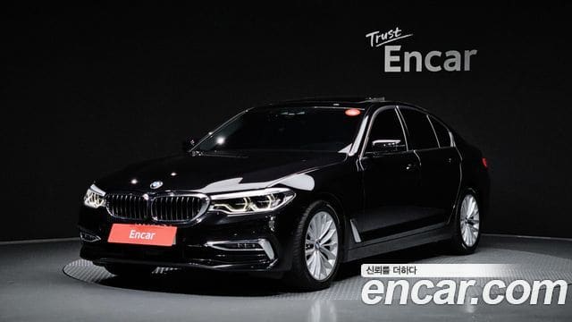 BMW 5 Series — фото 1