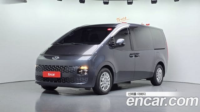 Hyundai Staria — фото 1