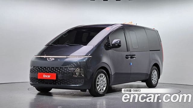 Hyundai Staria — фото 1