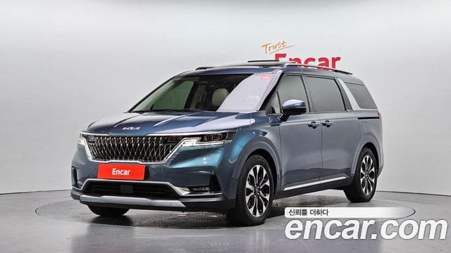 Kia Carnival — фото 1
