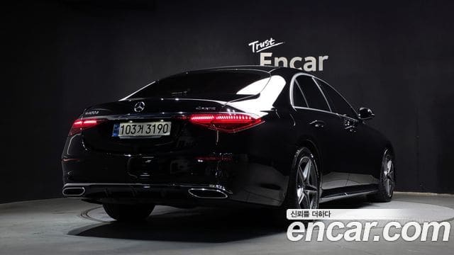 Mercedes-Benz S-Class — фото 1