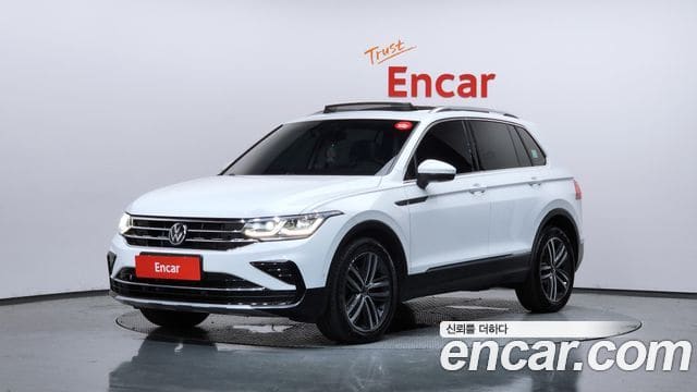Volkswagen Tiguan — фото 1