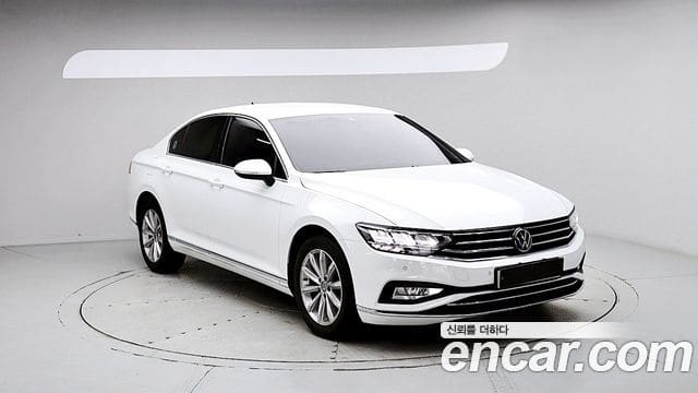 Volkswagen Passat GT — фото 1