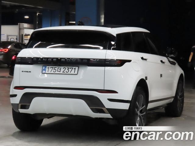 Land Rover Range Rover Evoque — фото 1