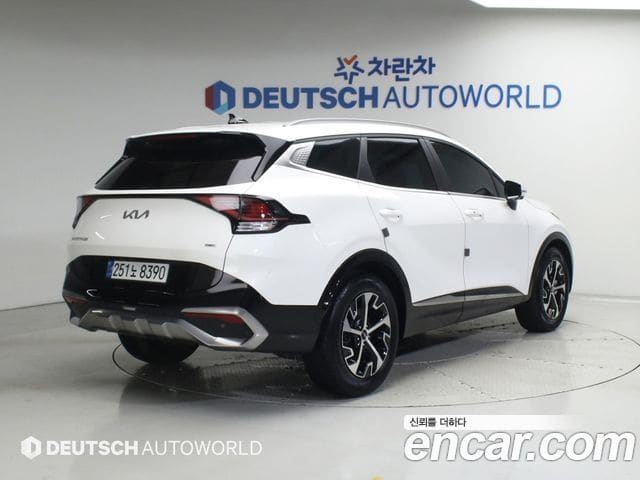Kia Sportage — фото 1