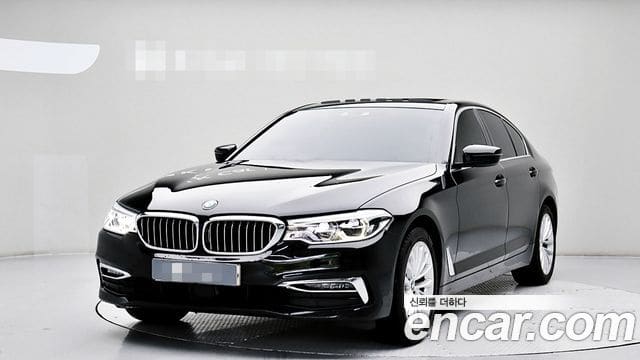 BMW 5 Series — фото 1