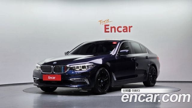 BMW 5 Series — фото 1