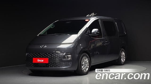 Hyundai Staria — фото 1