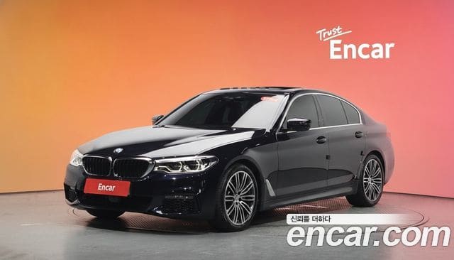 BMW 5 Series — фото 1